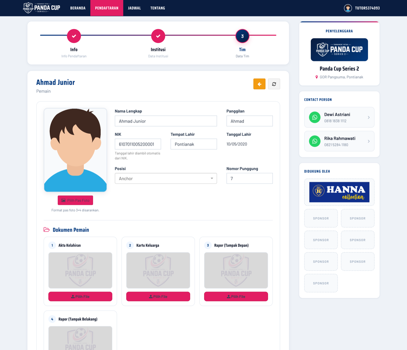 Form edit data seorang pemain pada halaman info tim.